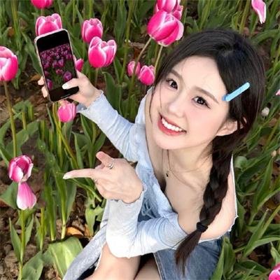 他的模样